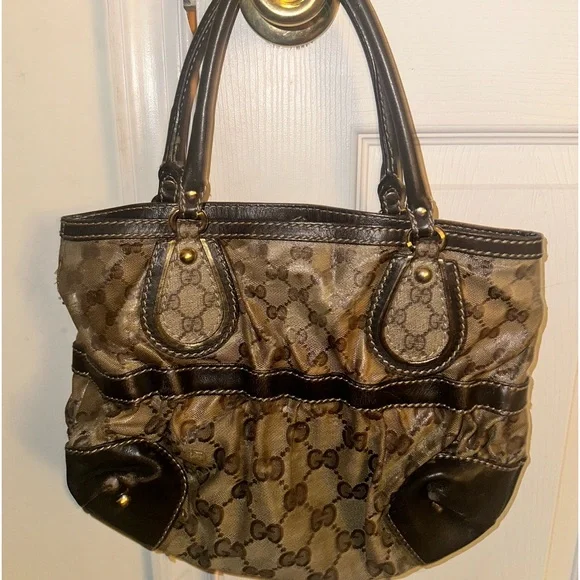Cute GG Crystal Gucci Hobo bag - Picture 1 of 9